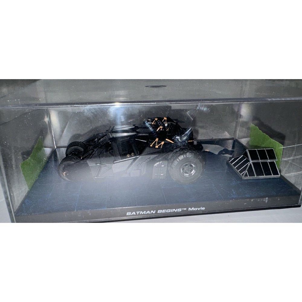 Eaglemoss BATMAN AUTOMOBILIA #3 Batman Begins Movie with Display Box